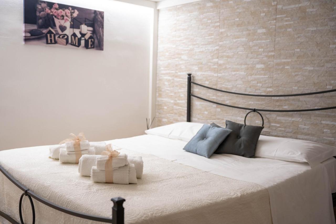 Apartamento Nonna Tetta Chic Station & Center Walkable Monopoli Exterior foto